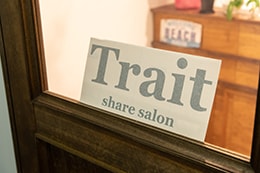 Trait Share Salon