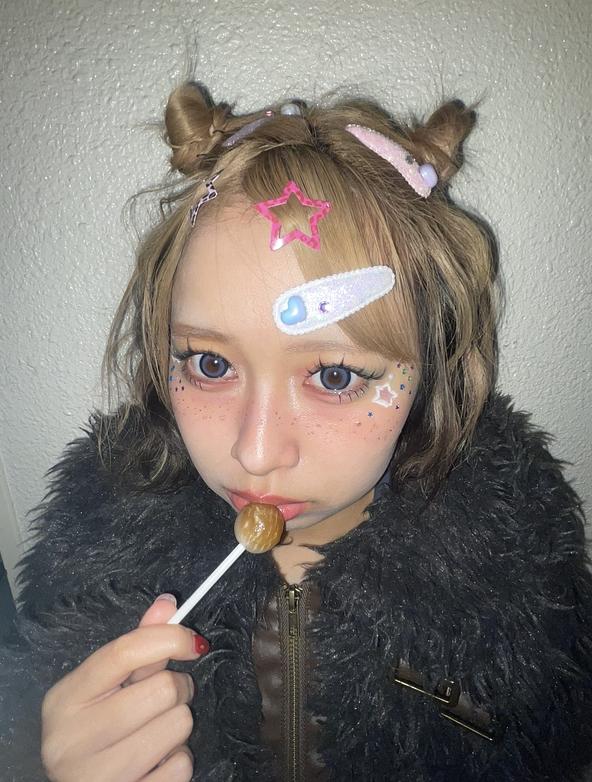 きゃんでぃーどーる