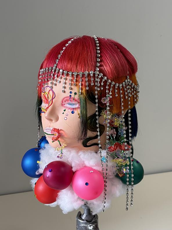 幼い夢の中に迷い込むような世界